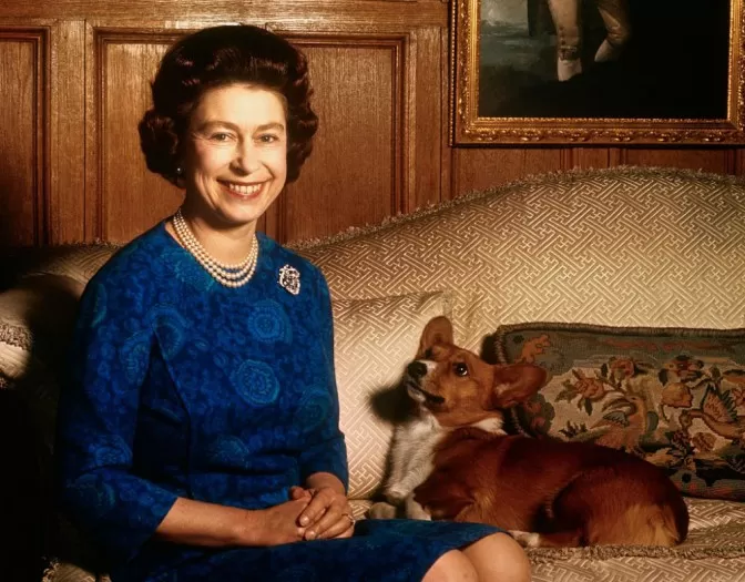 Rainha Elizabeth II sê dá presente, enquanto príncipe Philip continua hospitalizado 3 Rainha Elizabeth II sê dá presente, enquanto príncipe Philip continua hospitalizado