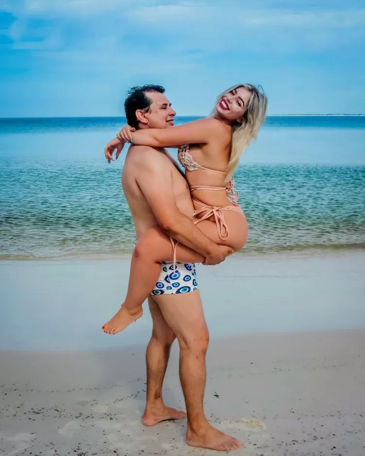 Miss Bumbum Luana Luna revela detalhes de namoro com seu empresário 4 Miss Bumbum Luana Luna revela detalhes de namoro com seu empresário