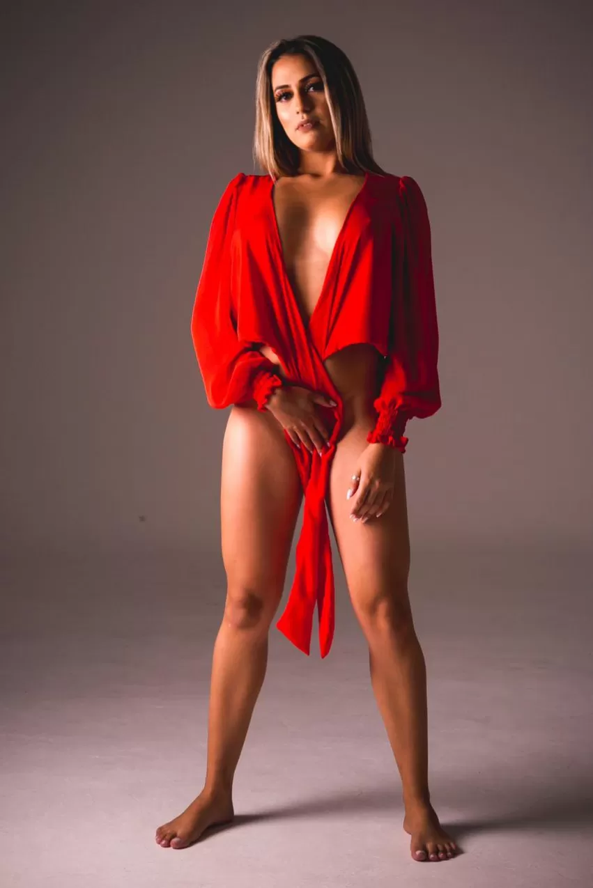 Laís Biz, capa da revista Sexy, posa sensual e revela segredo da sensualidade: "Feromônios" 5 Laís Biz, capa da revista Sexy, posa sensual e revela segredo da sensualidade: "Feromônios"