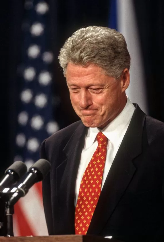 Monica Lewinsky diz que ainda sofre com seu caso com Bill Clinton 1 Monica Lewinsky diz que ainda sofre com seu caso com Bill Clinton