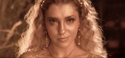 Conheça Lori, novo single é a maior declaração Pop da cantora 1 Conheça Lori, novo single é a maior declaração Pop da cantora