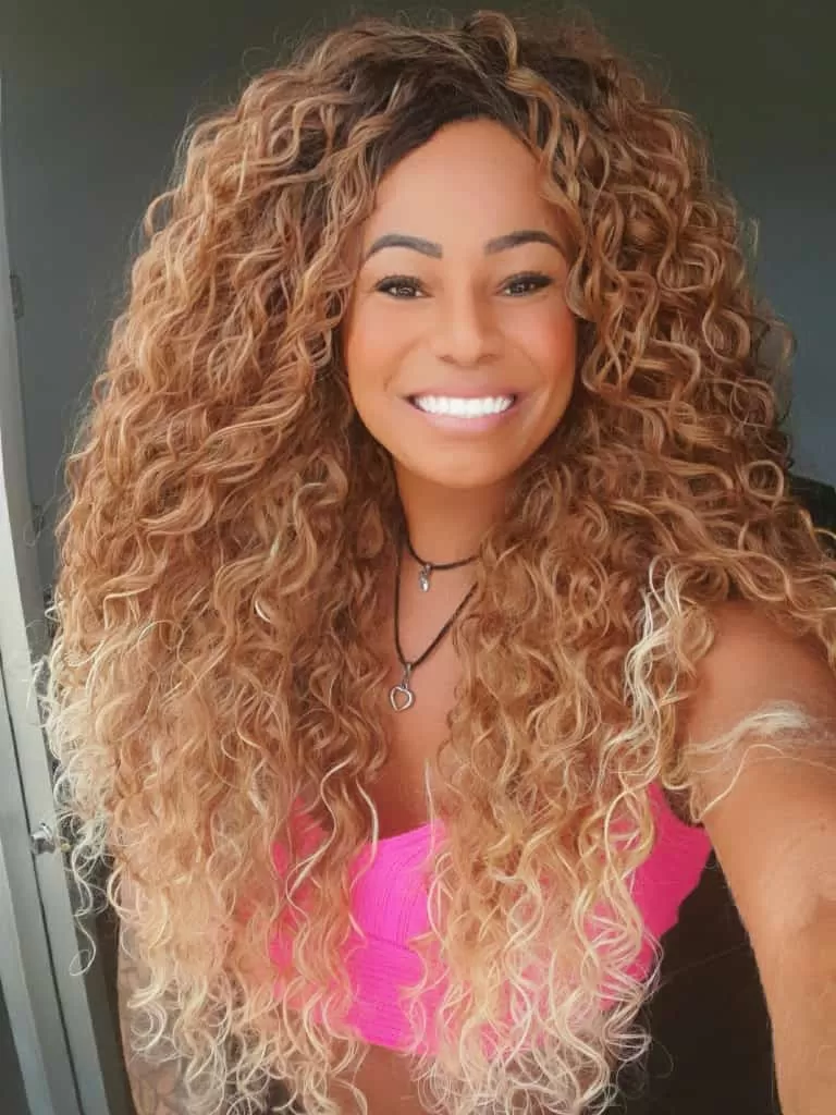 Modelo e influenciadora mato-grossense Sheron Barros se destaca com dicas de beleza nas redes sociais 1 Modelo e influenciadora mato-grossense Sheron Barros se destaca com dicas de beleza nas redes sociais