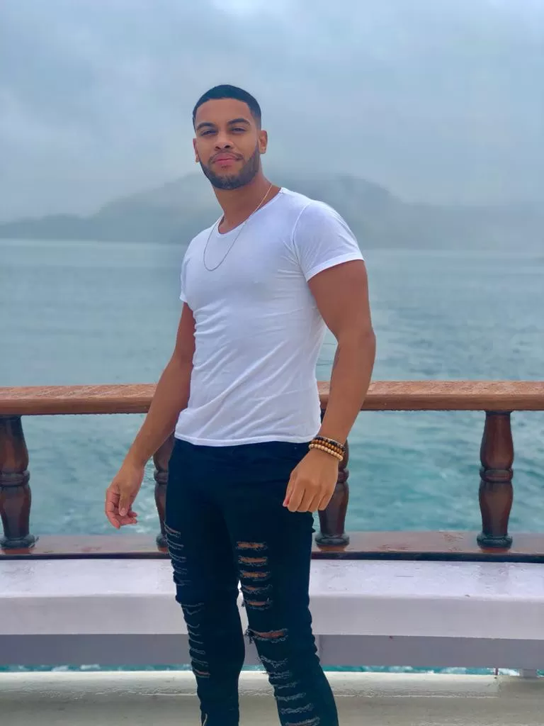 Modelo Rodrigo Olim é destaque nas redes sociais 2 Modelo Rodrigo Olim é destaque nas redes sociais