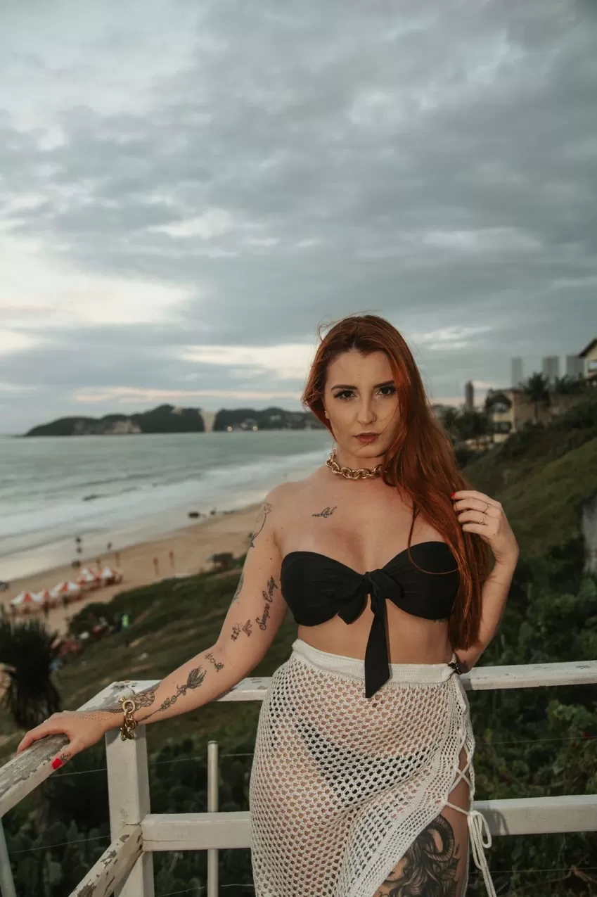 Famoso youtuber teria comprado conteúdos exclusivos da modelo gaúcha Rafa Berger 5 Famoso youtuber teria comprado conteúdos exclusivos da modelo gaúcha Rafa Berger