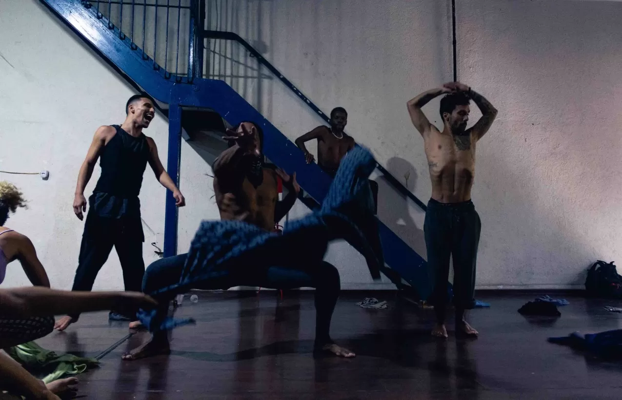 Programação de aniversário do Theatro Municipal recebe a estreia do espetáculo "Entre Horizontes Móveis" em apresentação 3 Programação de aniversário do Theatro Municipal recebe a estreia do espetáculo "Entre Horizontes Móveis" em apresentação