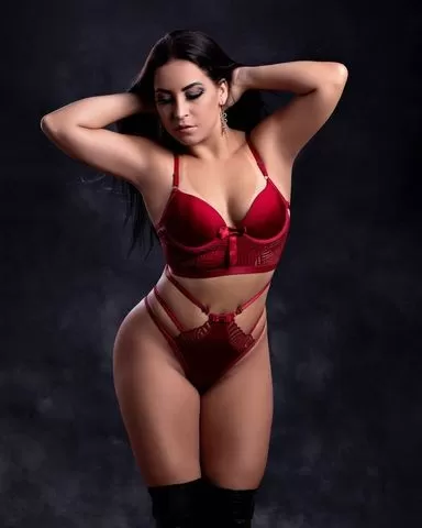 Modelo Thalyta Mel revela que recebeu proposta para sair em revista masculina 2 Modelo Thalyta Mel revela que recebeu proposta para sair em revista masculina
