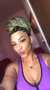 Filha da Gretchen Jenny Miranda retorna ao Brasil e muda visual 1 Filha da Gretchen Jenny Miranda retorna ao Brasil e muda visual