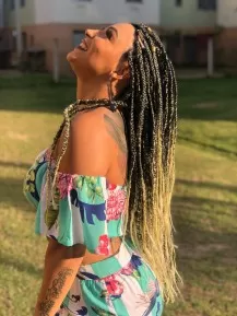 Filha da Gretchen Jenny Miranda retorna ao Brasil e muda visual 3 Filha da Gretchen Jenny Miranda retorna ao Brasil e muda visual