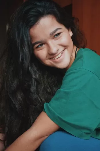 Quem lembra dela? Atriz mirim Natália Guedes, ex-Malhação, tem o sonho de ser uma artista internacional 1 Quem lembra dela? Atriz mirim Natália Guedes, ex-Malhação, tem o sonho de ser uma artista internacional