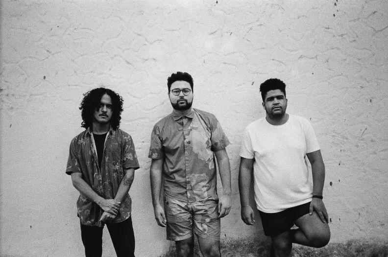 Anzai lança clipe "Eu não fecho os olhos" 1 Anzai lança clipe "Eu não fecho os olhos"